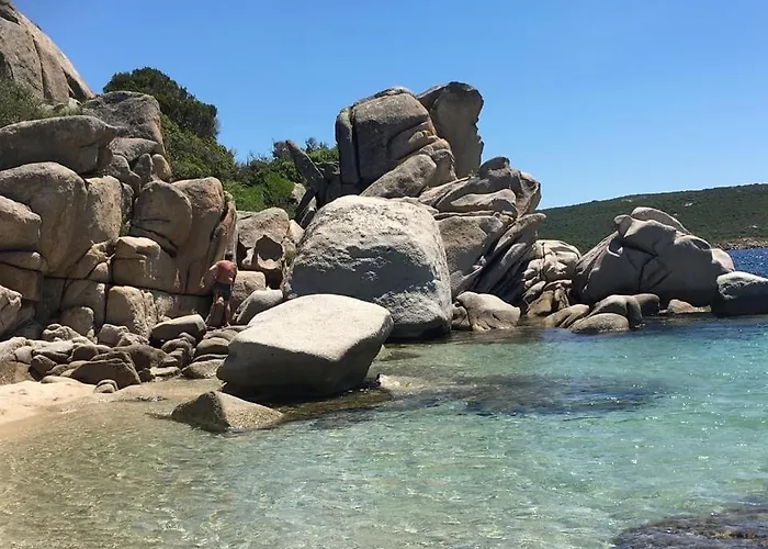 A Vista 11 * Monacia d'Aullena